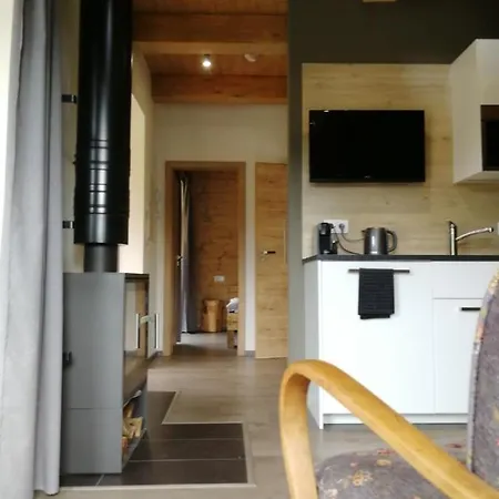 Apardo Chaty Ferienhaus Brezka